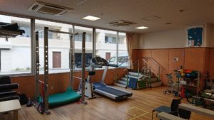 トレーニング機器